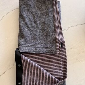 Lululemon Snap Scarf
